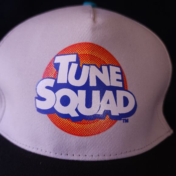 Tune Squad Space Jam A New Legacy Looney Tunes Snapback Hat Gray / Black Rim Cap - Picture 2 of 9